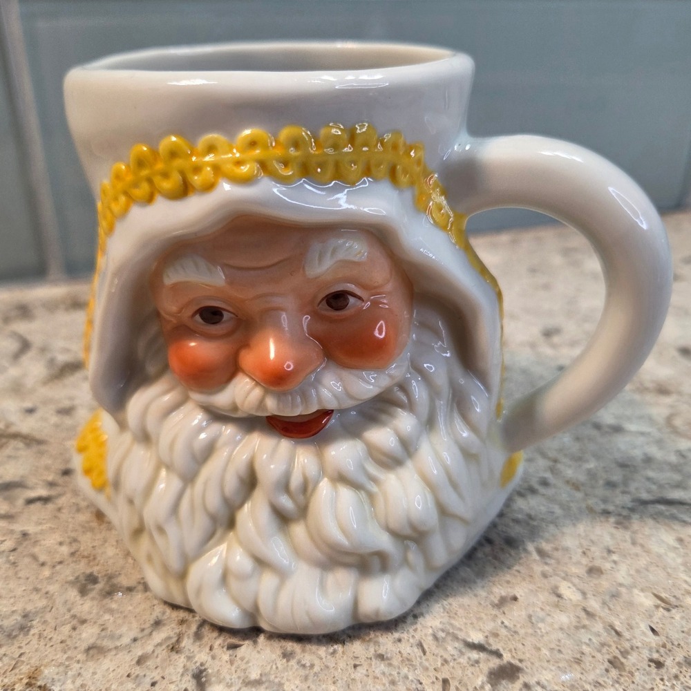 Possible Dreams 1991 Vintage Victorian Father Christmas Ceramic Mug Wht Yellow